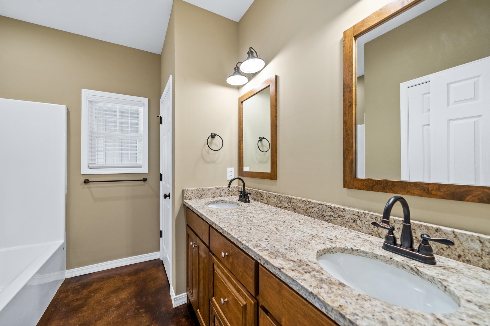 33192 Stables Drive, Unit A Daphne, AL 36527 - Photo 15 of 18