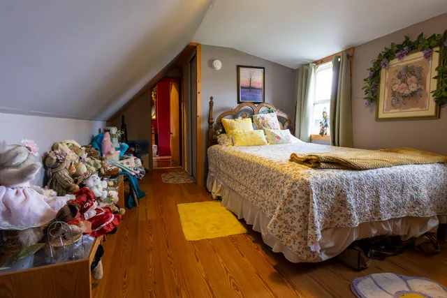 $285,000 | 42673 County Road 12, Dakota, MN 55925