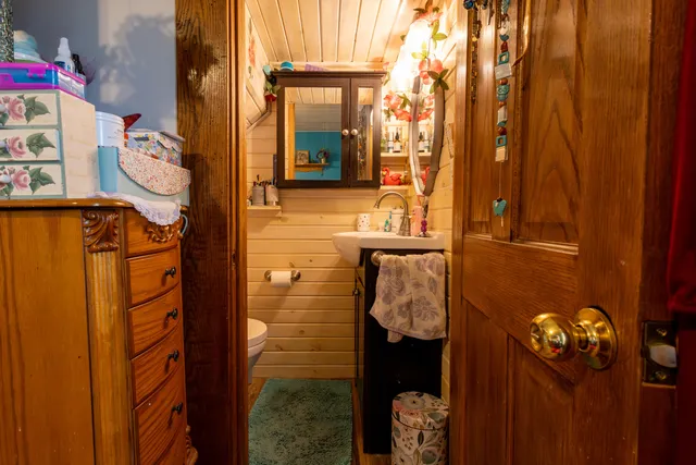 $285,000 | 42673 County Road 12, Dakota, MN 55925