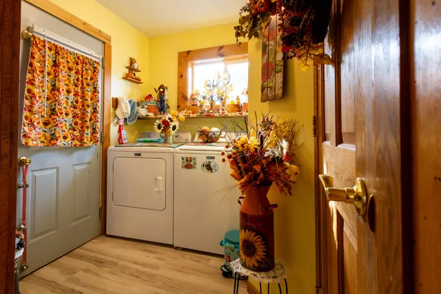 $285,000 | 42673 County Road 12, Dakota, MN 55925