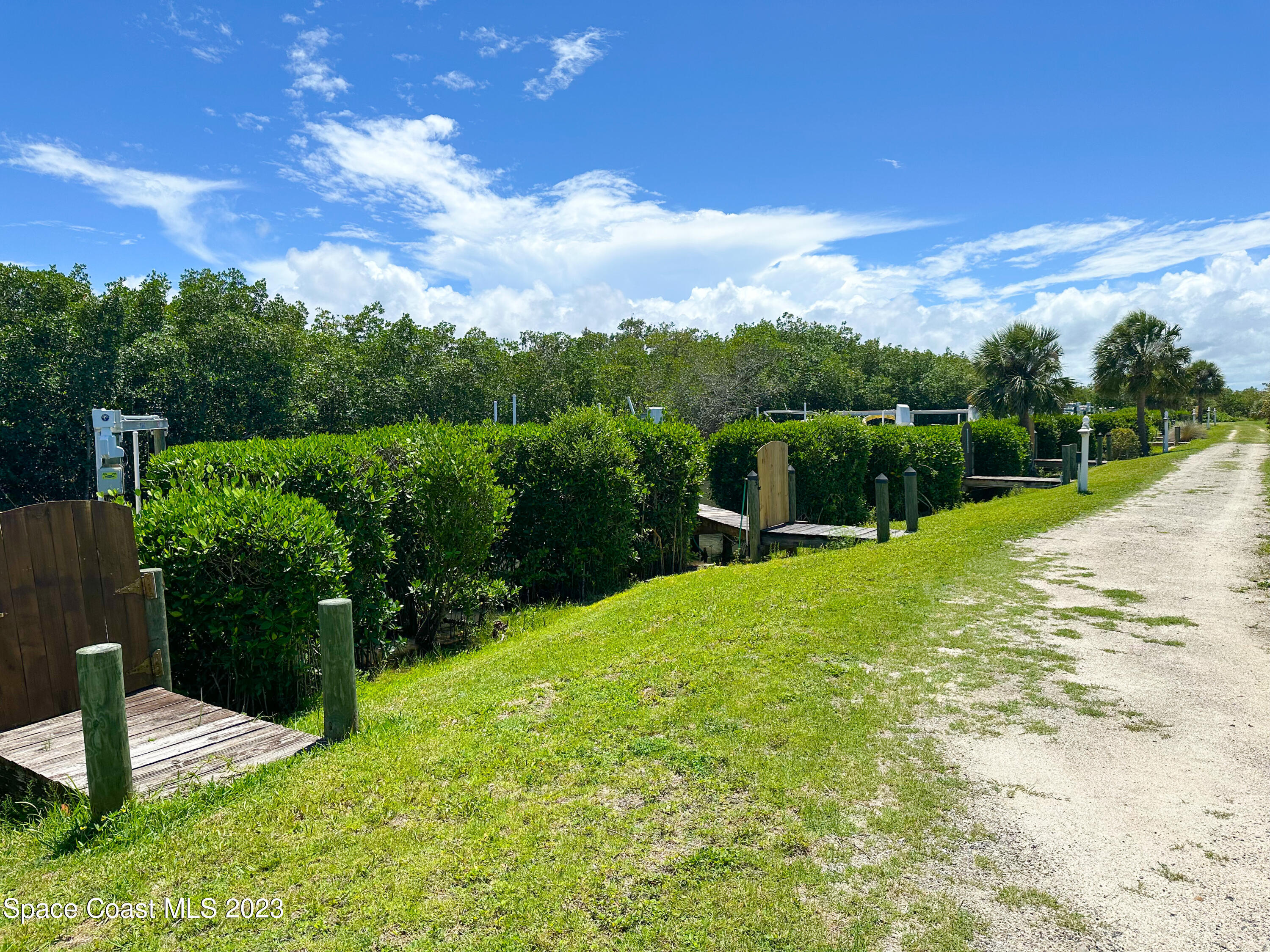 245 Clyde Street Melbourne Beach, FL 32951 - Photo 82 of 88 8BD5FEA0-E278-408D-94C0-525C0B73925D