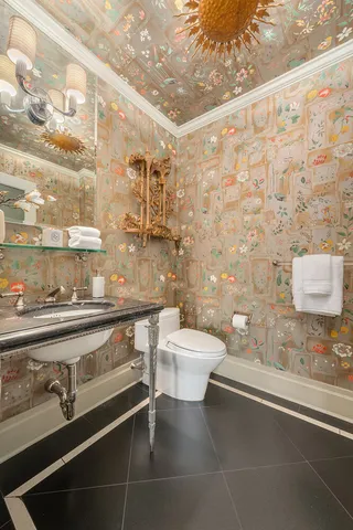 $4,395,000 | 300 East 77th Street, Unit 30B | Lenox Hill