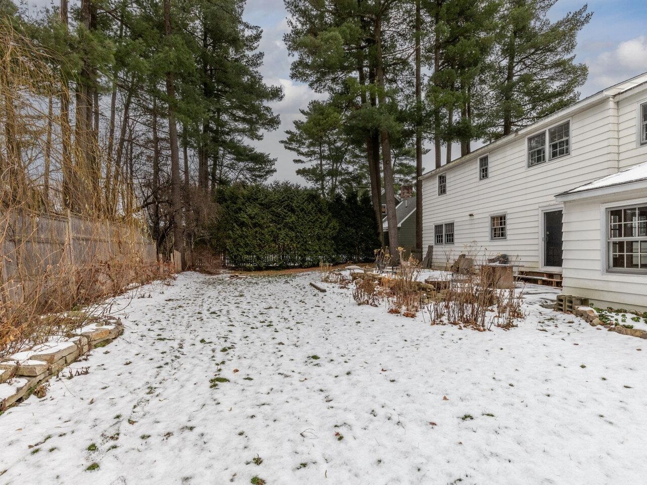 34 Summit Ridge Burlington, VT 05401 - Photo 2 of 43 Gallery Image 2