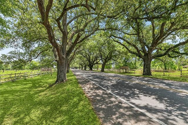 2009 Meraux Lane Violet, LA 70092 - Photo 6 of 9