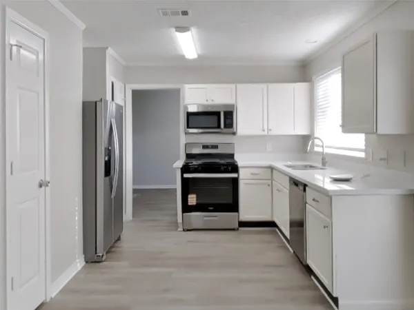 $1,769 | 18139 Lake Bend Drive, Houston, TX 77084