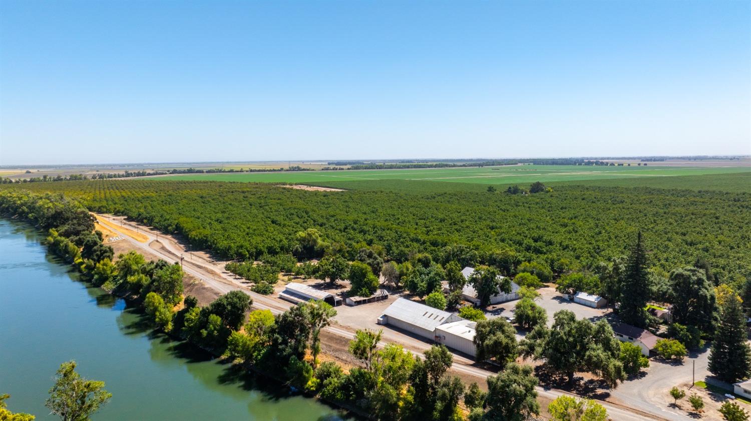 1604 Highway 45 Knights Landing, CA 95645 - Photo 18 of 20 an aerial view of a city with lots of residential buildings