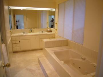 351 Ridgecrest Drive Santa Barbara, CA 93108 - Photo 7 of 18 a bathroom with a bathtub and a sink