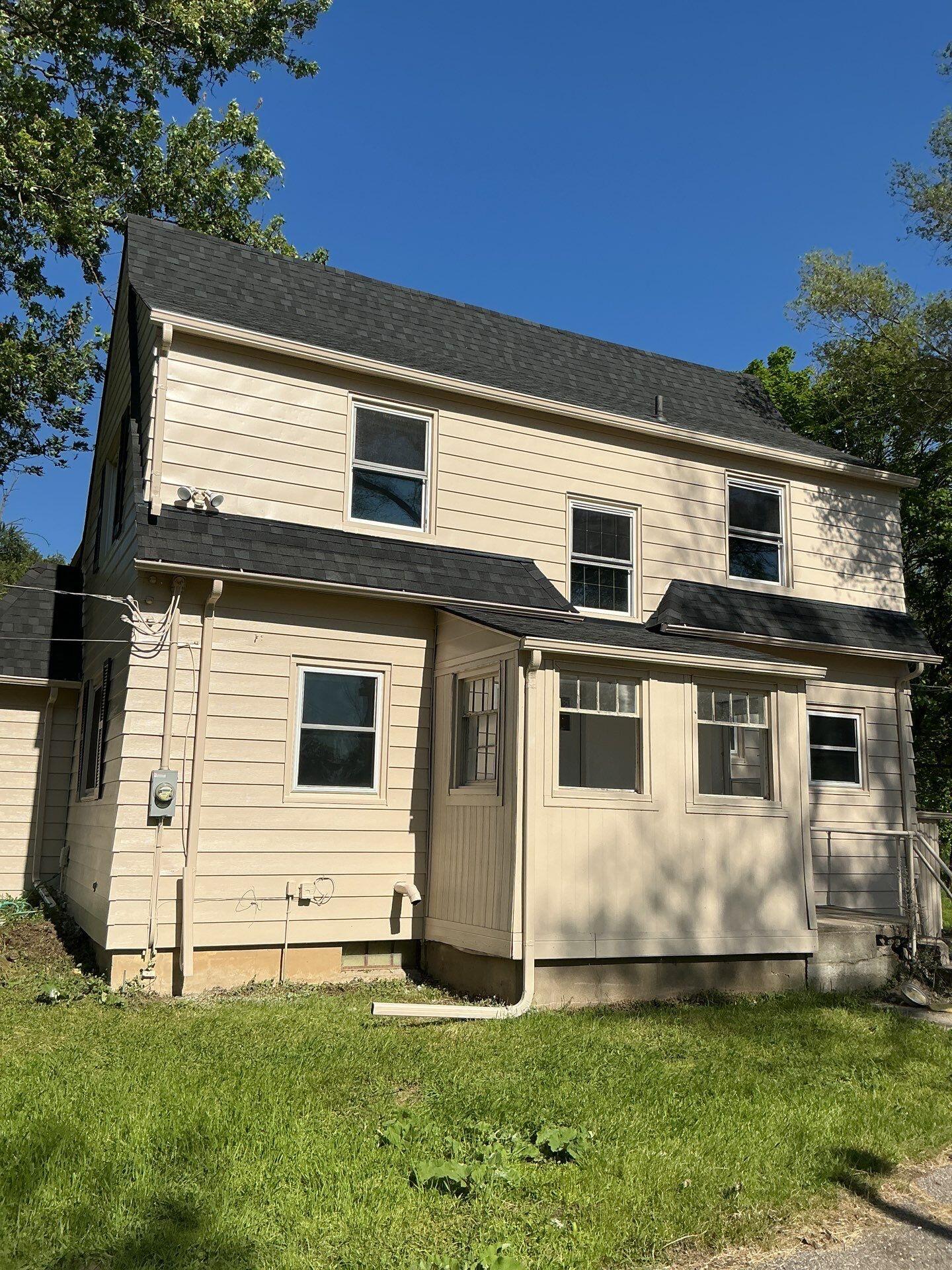 6277 Corunna Road Flint, MI 48532 - Photo 6 of 44 Side