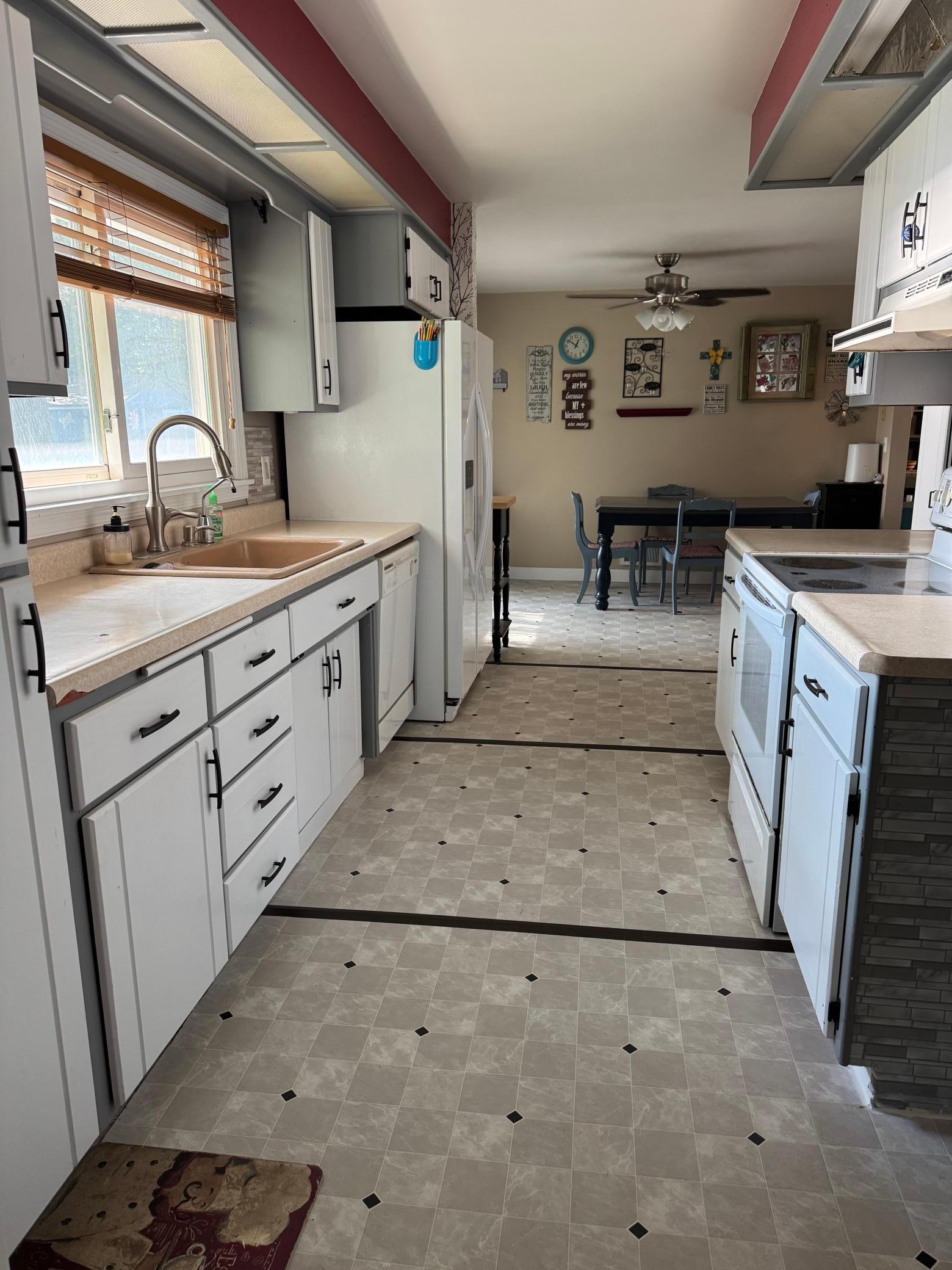 420 5th Street Southwest Wells, MN 56097 - Photo 5 of 23