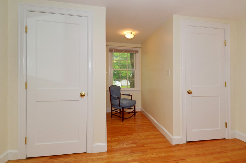 35 Tennyson Road Reading, MA 01867 - Photo 9 of 21 Gallery Image 9