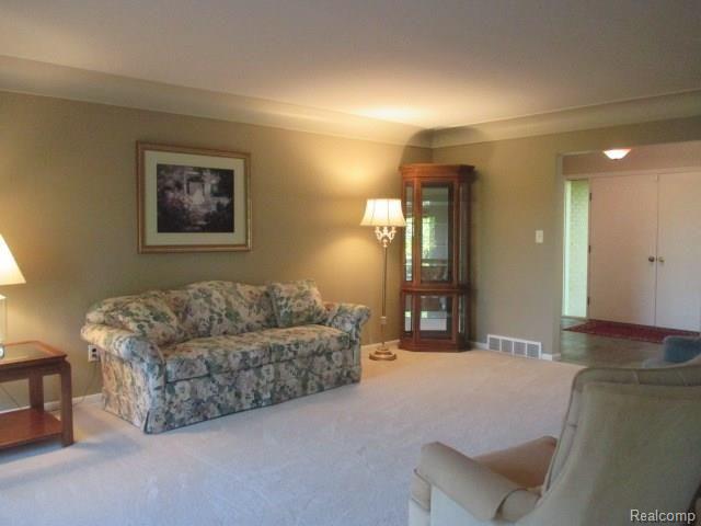 3212 Post Road Newport, MI 48166 - Photo 12 of 29 2.JPG