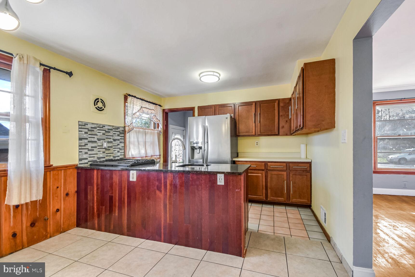 4806 Nantucket Road College Park, MD 20740 - Photo 7 of 21 Kitchen
