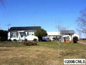 300 Prospect Road Statesville, NC 28625 - Photo 4 of 8 Gallery Image 4