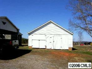 300 Prospect Road Statesville, NC 28625 - Photo 5 of 8 Gallery Image 5
