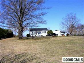 300 Prospect Road Statesville, NC 28625 - Photo 7 of 8 Gallery Image 7