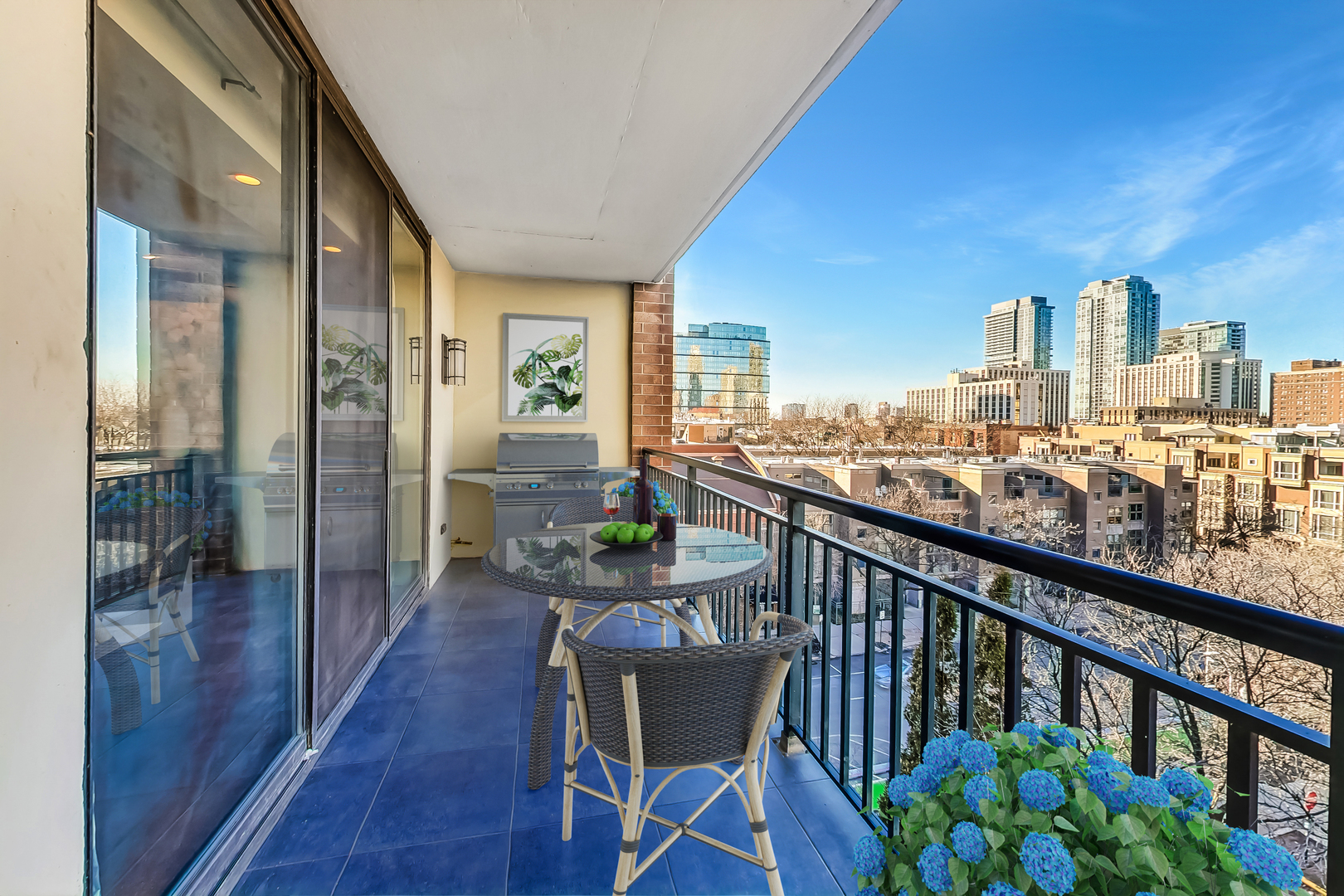 55 West Delaware Place, Unit 620 Chicago, IL 60610 - Photo 14 of 48 a view of a balcony with chairs