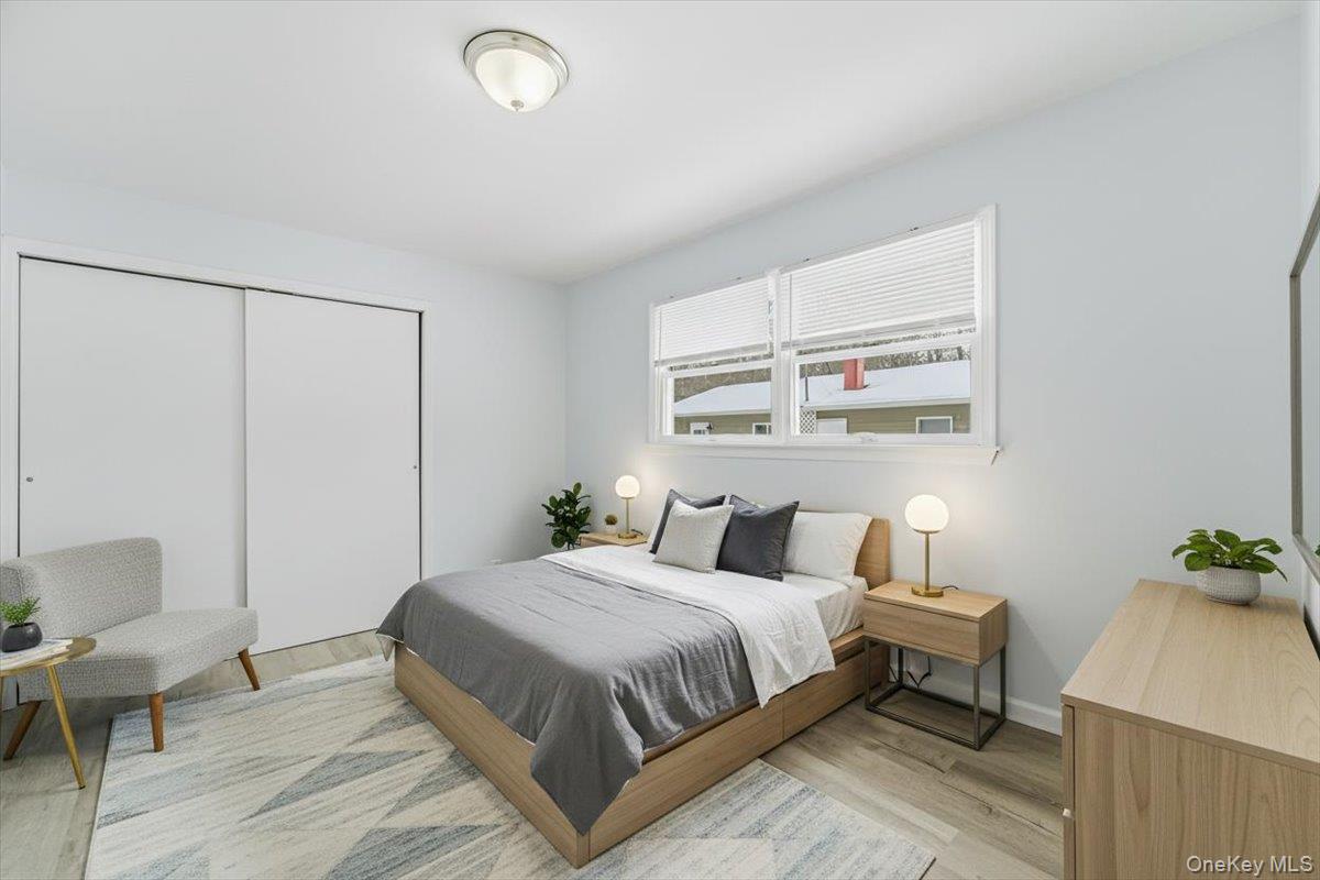 222 Blue Point Road Farmingville, NY 11738 - Photo 18 of 37