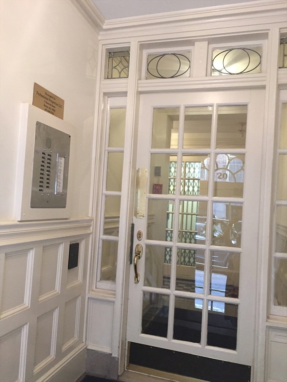 20 Lime Street, Unit 32 Boston, MA 02108 - Photo 12 of 15