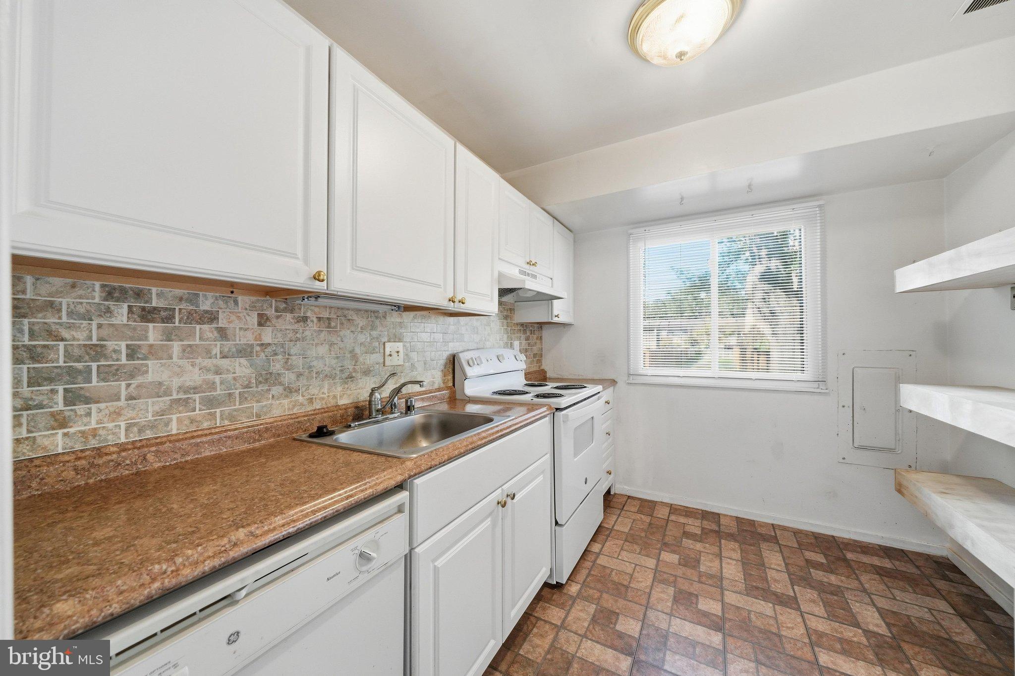 19306 Thomas Farm Road Gaithersburg, MD 20886 - Photo 22 of 50 DSC08258
