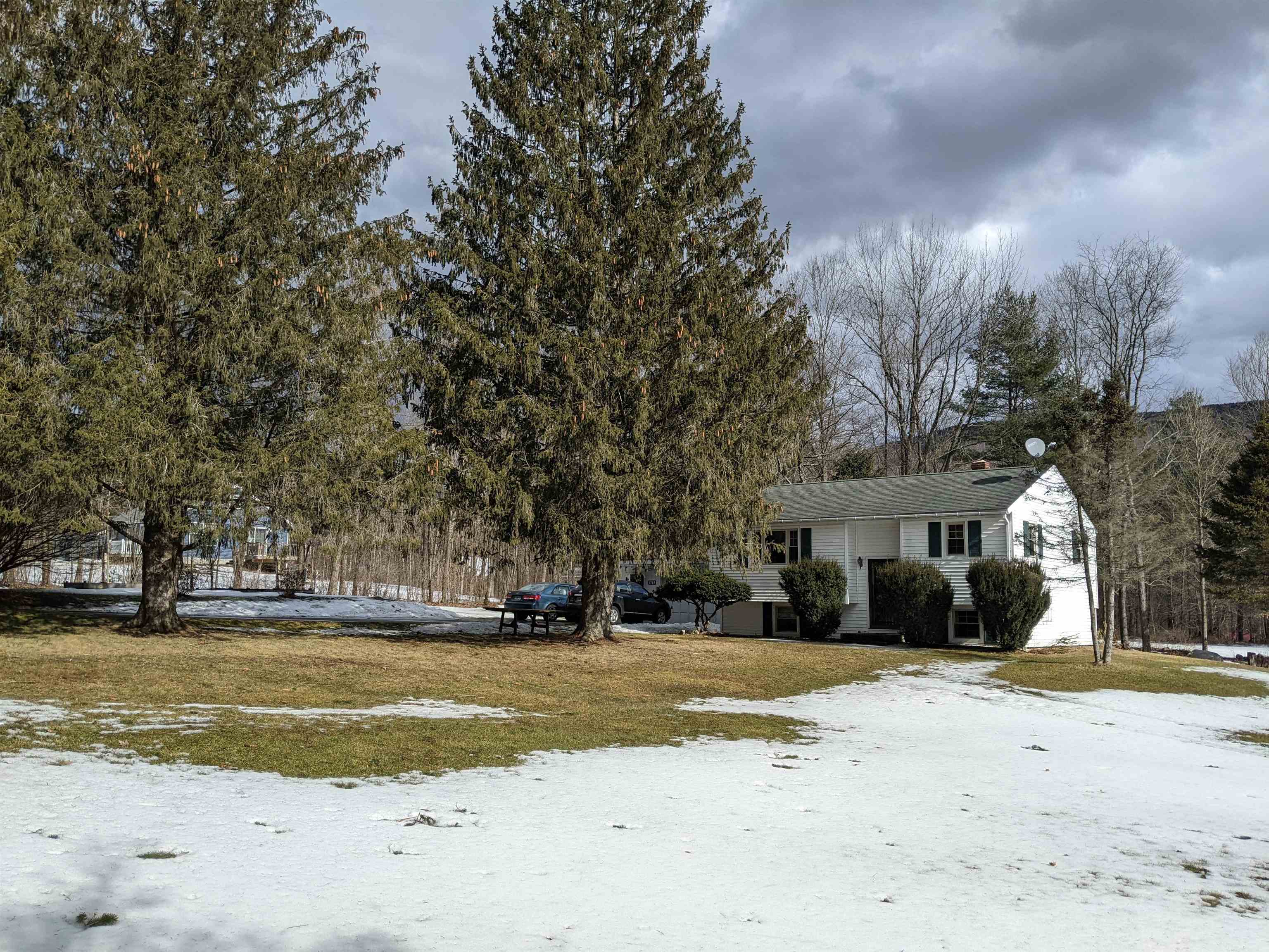 1769 East Road Bennington, VT 05201 - Photo 2 of 39