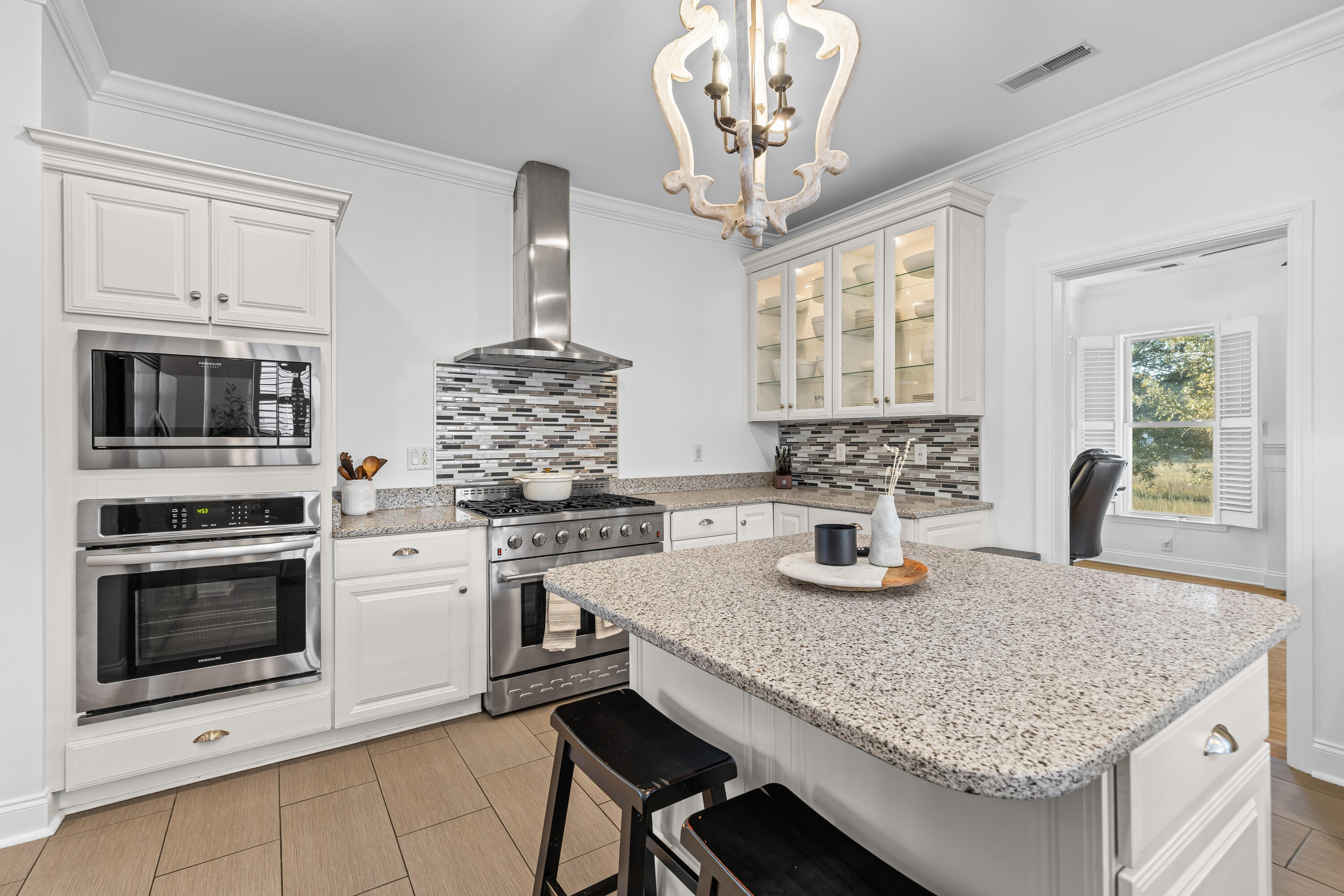 1318 Battle Ground Road Charleston, SC 29412 - Photo 13 of 57 Kitchen