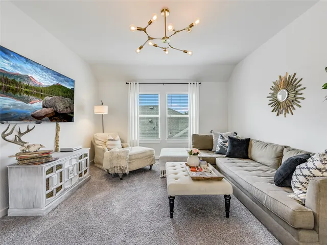 $3,200 | 2912 Mindel Street, New Braunfels, TX 78130