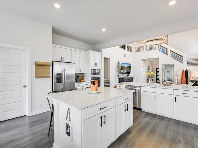 $3,200 | 2912 Mindel Street, New Braunfels, TX 78130