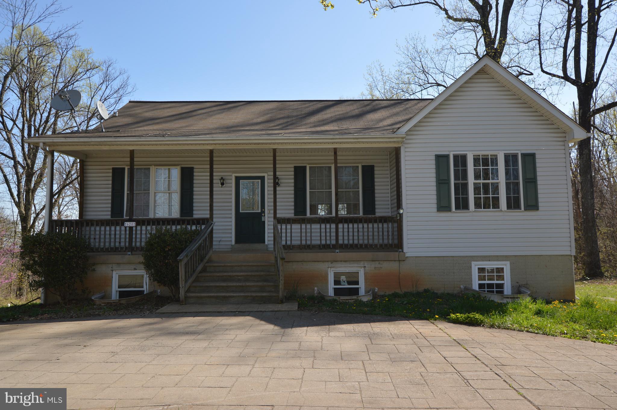 628 Highridge Road Front Royal, VA 22630 - Photo 3 of 18 Exterior (Front)