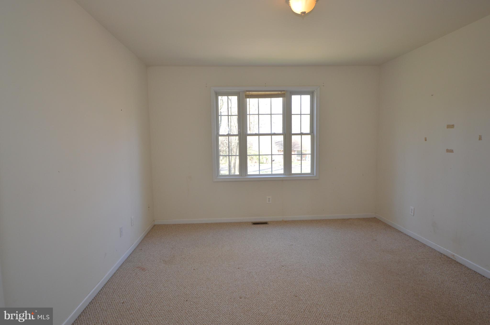628 Highridge Road Front Royal, VA 22630 - Photo 8 of 18 Bedroom (Master)