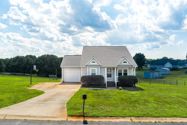 $280,000 | 215 Upland View Drive, Boiling Springs, SC 29316