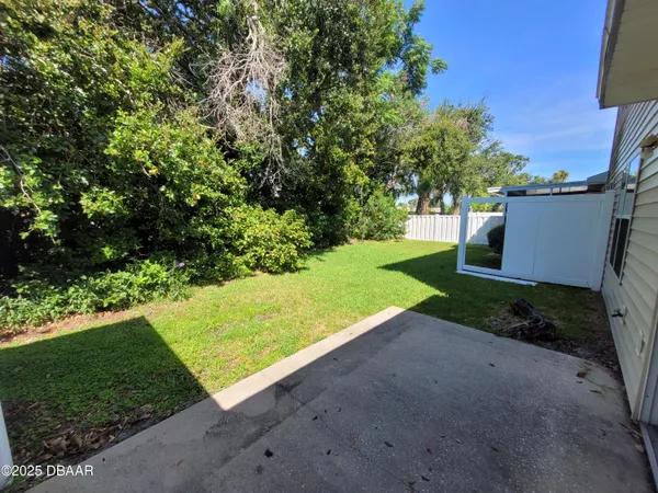 $1,750 | 1018 Grand Hickory Circle, Holly Hill, FL 32117