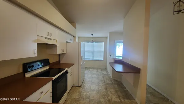 $1,750 | 1018 Grand Hickory Circle, Holly Hill, FL 32117