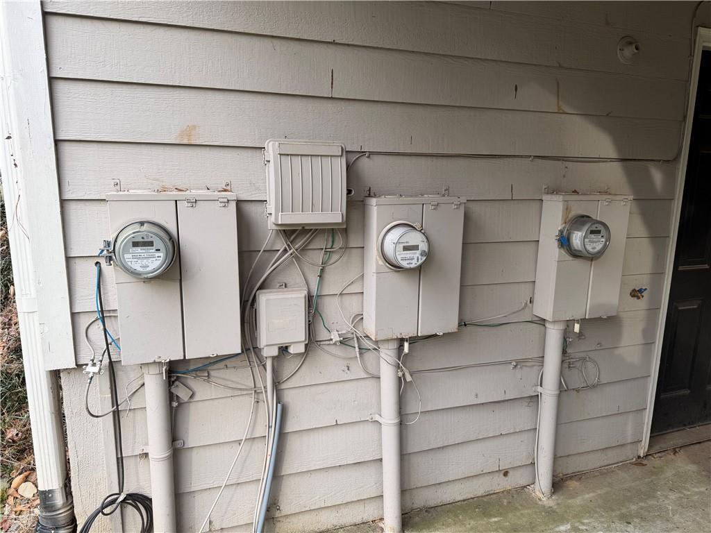 284 Shoal Creek Road Canton, GA 30114 - Photo 14 of 47