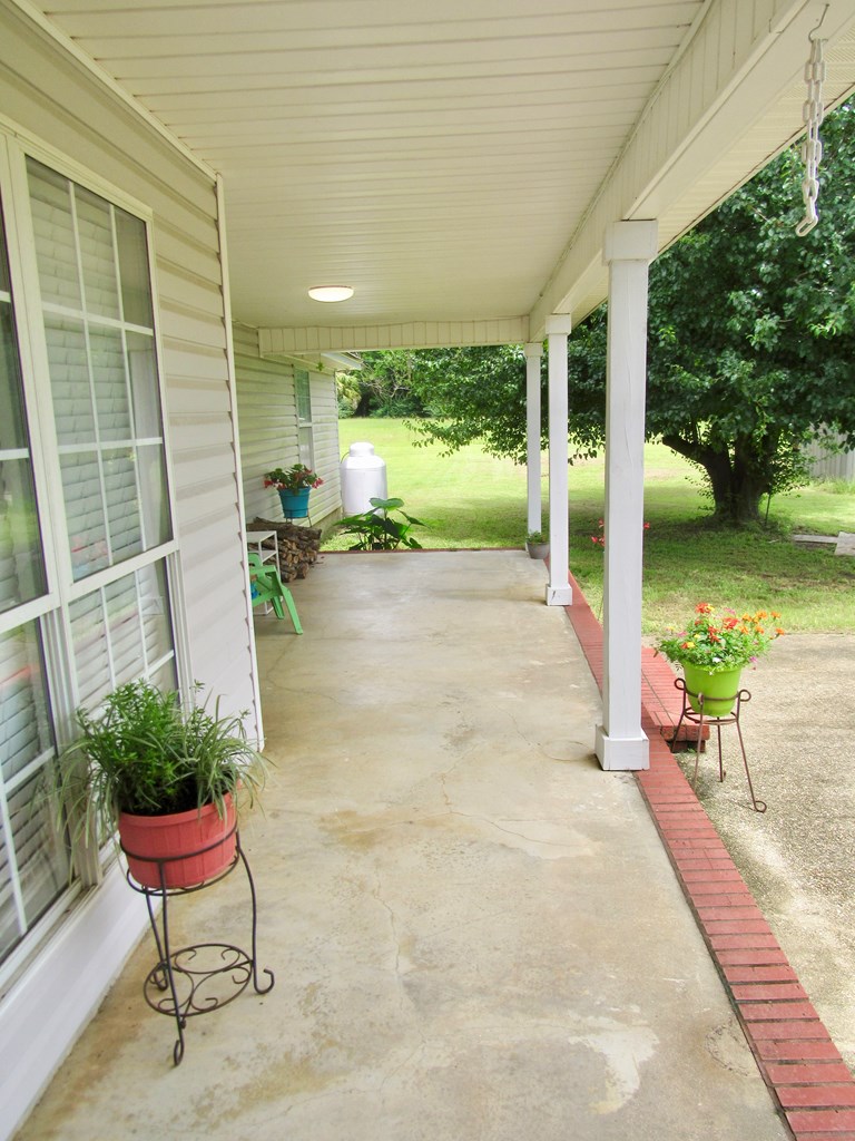 585 Battles Road Dothan, AL 36301 - Photo 7 of 38
