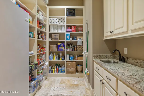 $1,020,000 | 430 Johnstone Drive, Madison, MS 39110