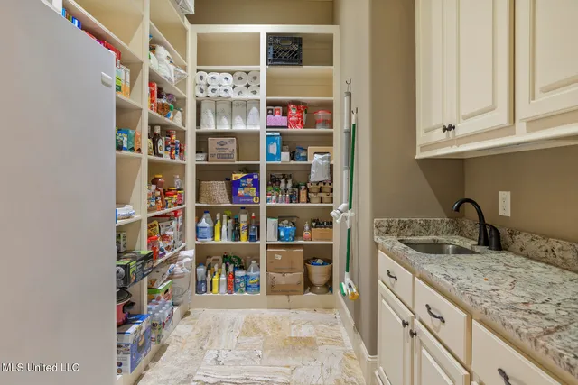 $1,020,000 | 430 Johnstone Drive, Madison, MS 39110