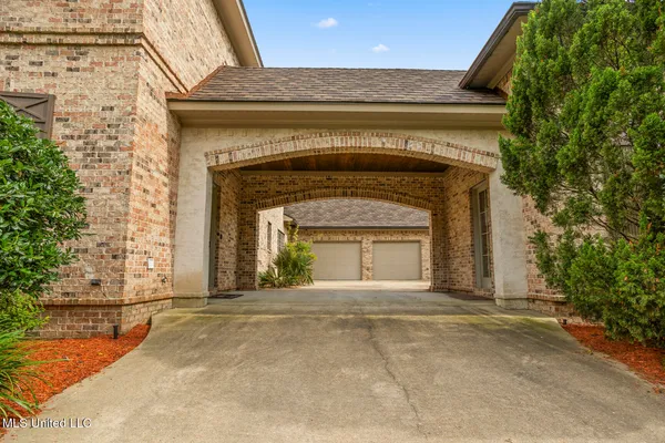 $1,020,000 | 430 Johnstone Drive, Madison, MS 39110