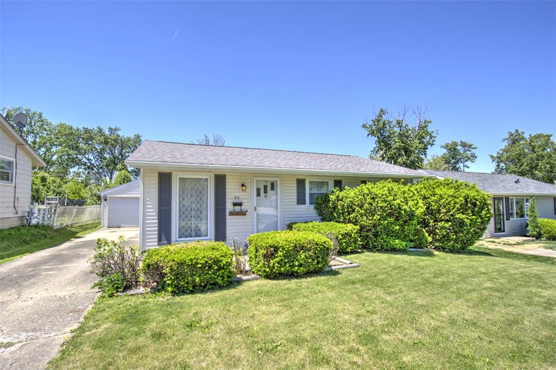 43 Medial Drive Decatur, IL 62521 - Photo 25 of 26 Gallery Image 25