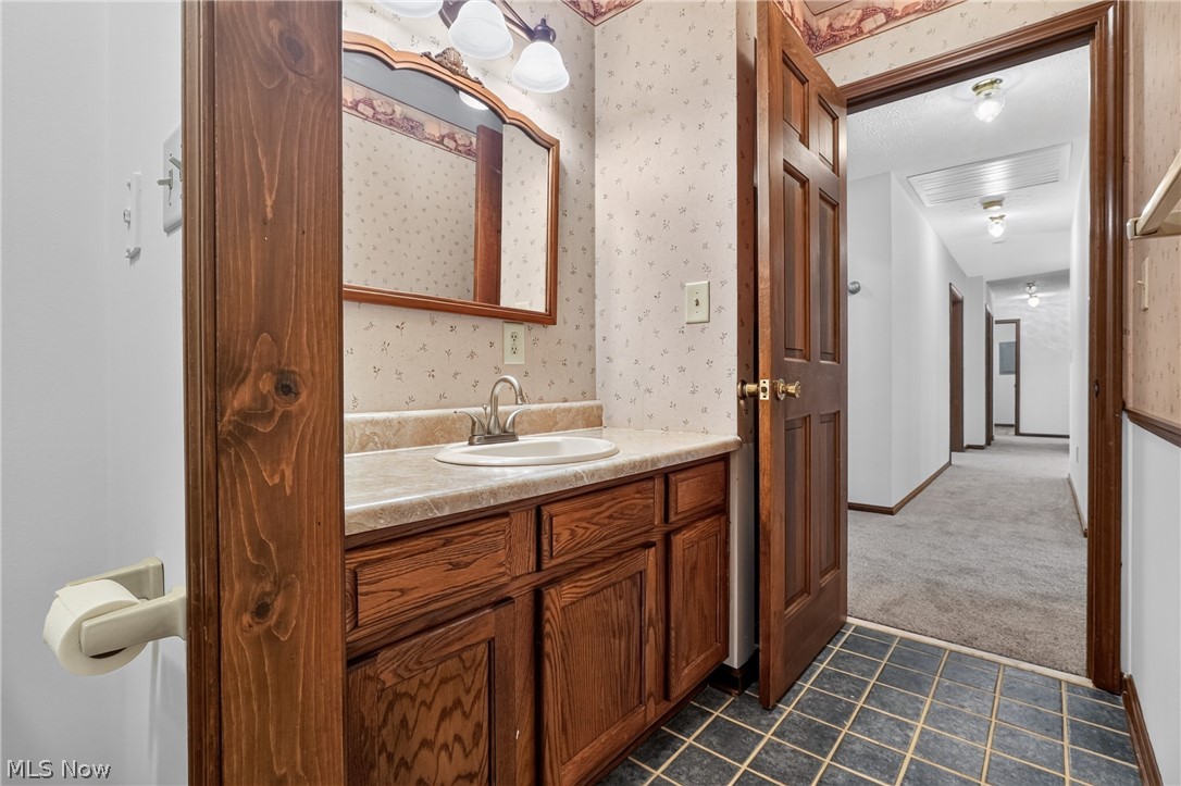 12757 Chamberlain Road Aurora, OH 44202 - Photo 25 of 44 Gallery Image 25