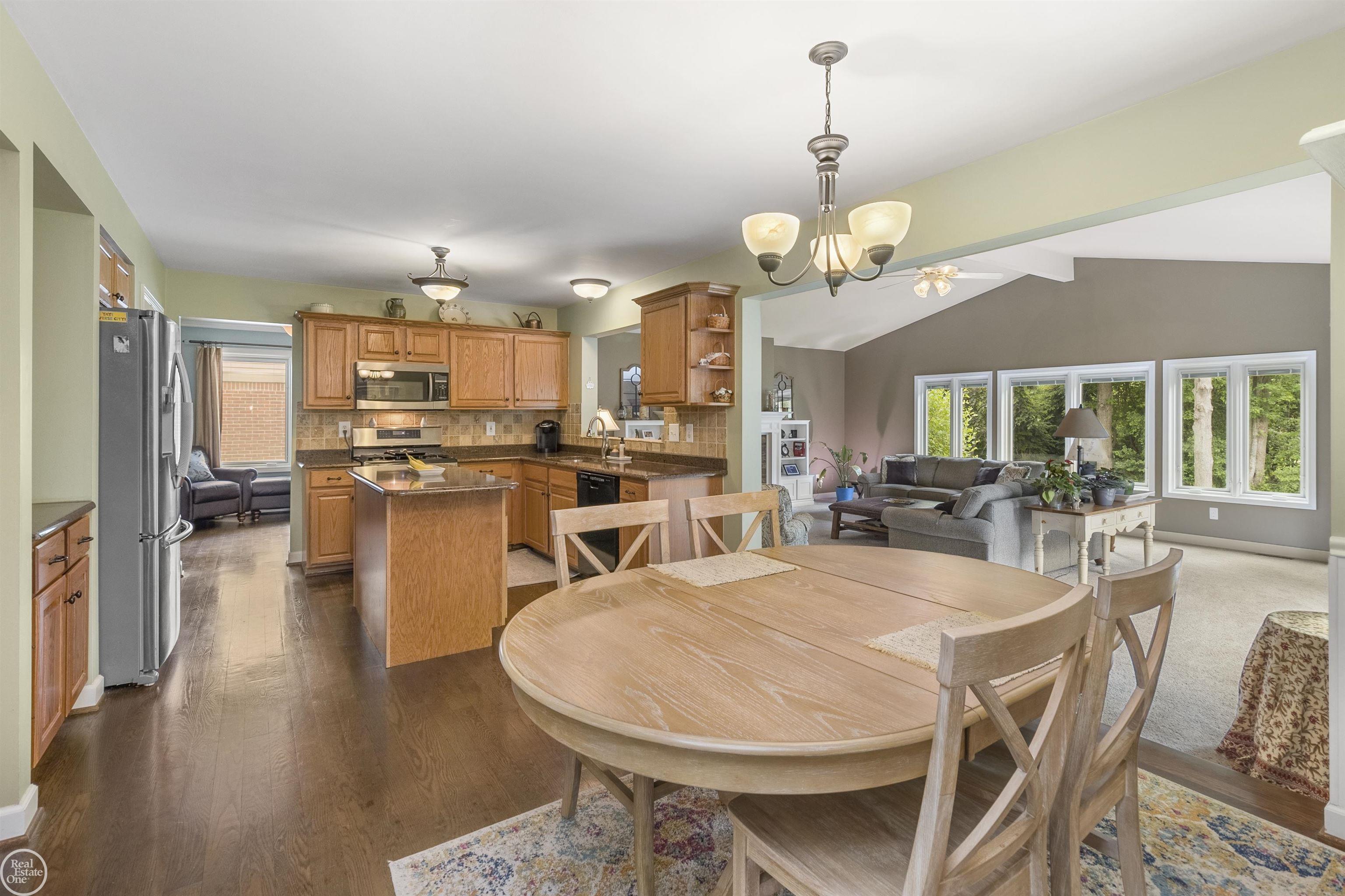 2814 Manorwood Road Troy, MI 48085 - Photo 18 of 84 Gallery Image 18