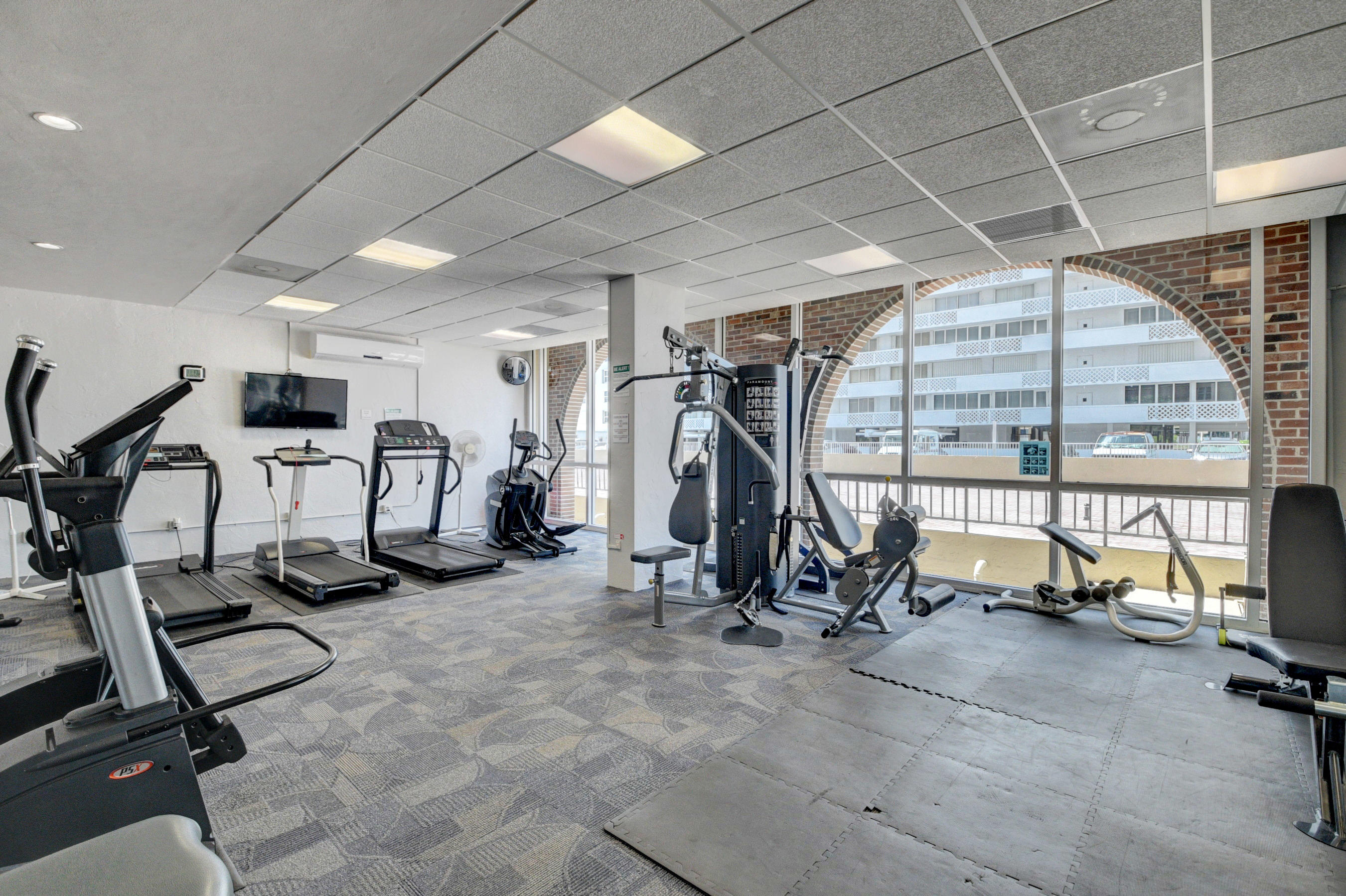 1180 South Ocean Boulevard, Unit 10D Boca Raton, FL 33432 - Photo 31 of 38 54_dsc_3927_28_29_30_31