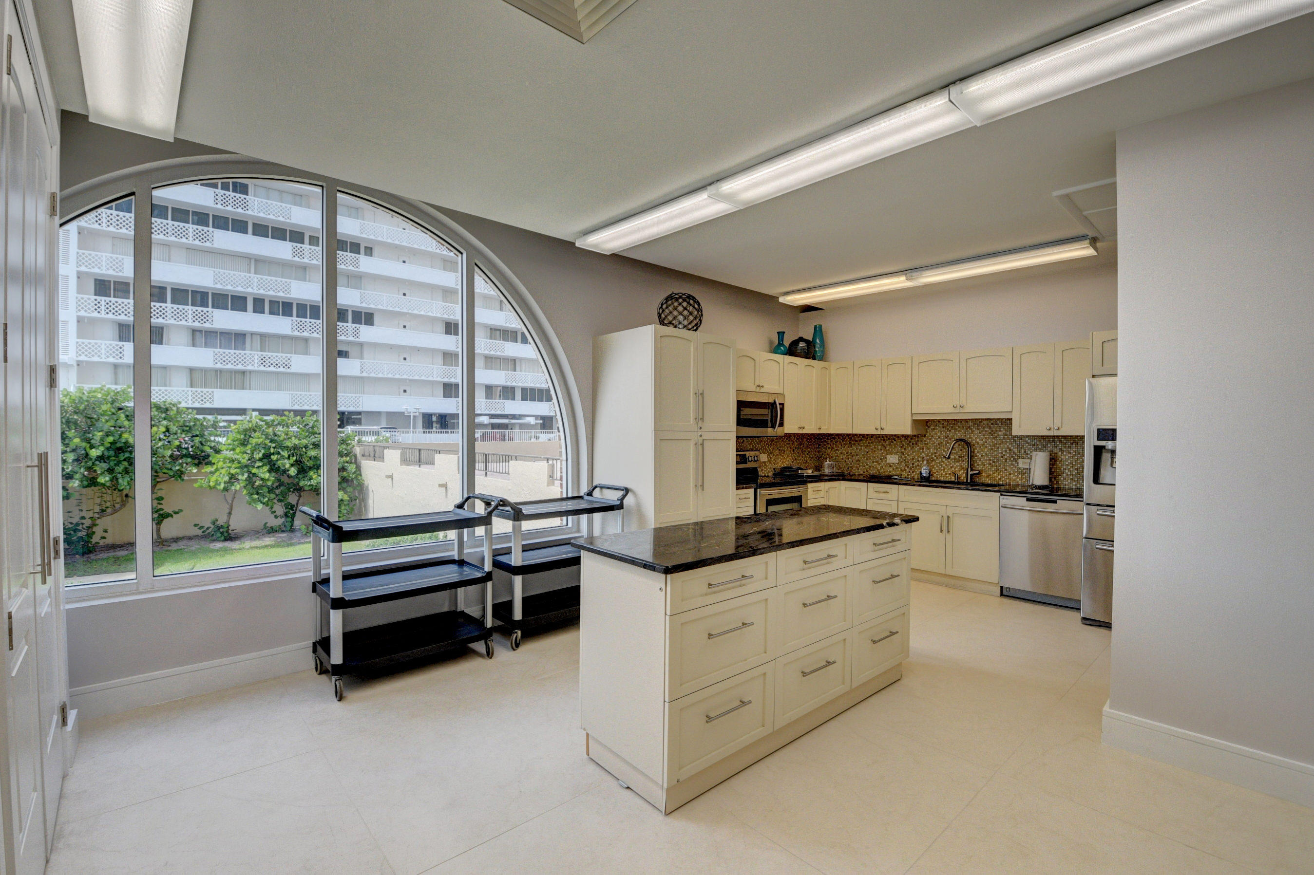 1180 South Ocean Boulevard, Unit 10D Boca Raton, FL 33432 - Photo 32 of 38 58_dsc_3962_3_4_5_6