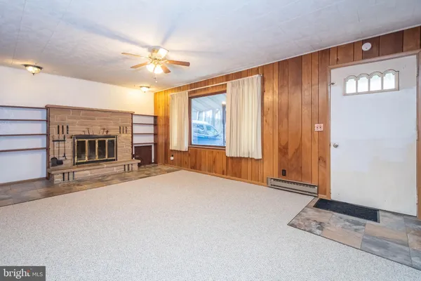 $219,000 | 407 Seneca Avenue, Oakland, MD 21550