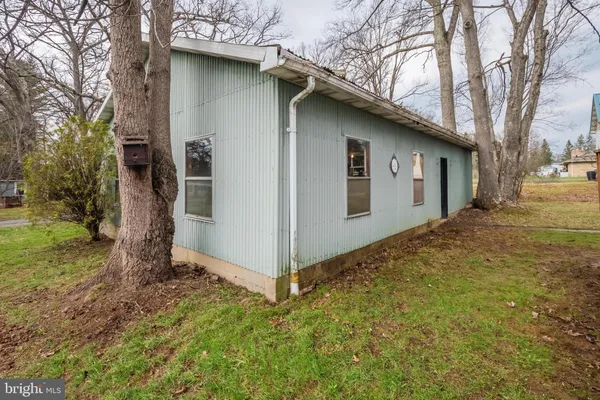 $219,000 | 407 Seneca Avenue, Oakland, MD 21550