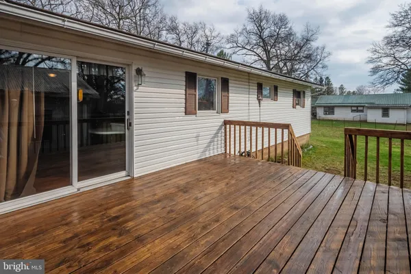 $219,000 | 407 Seneca Avenue, Oakland, MD 21550