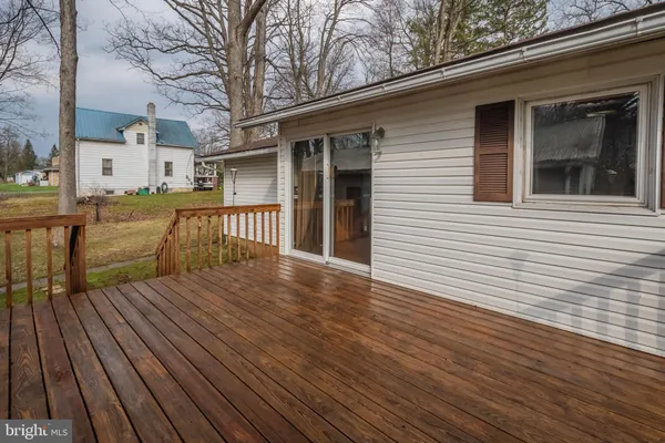 $219,000 | 407 Seneca Avenue, Oakland, MD 21550