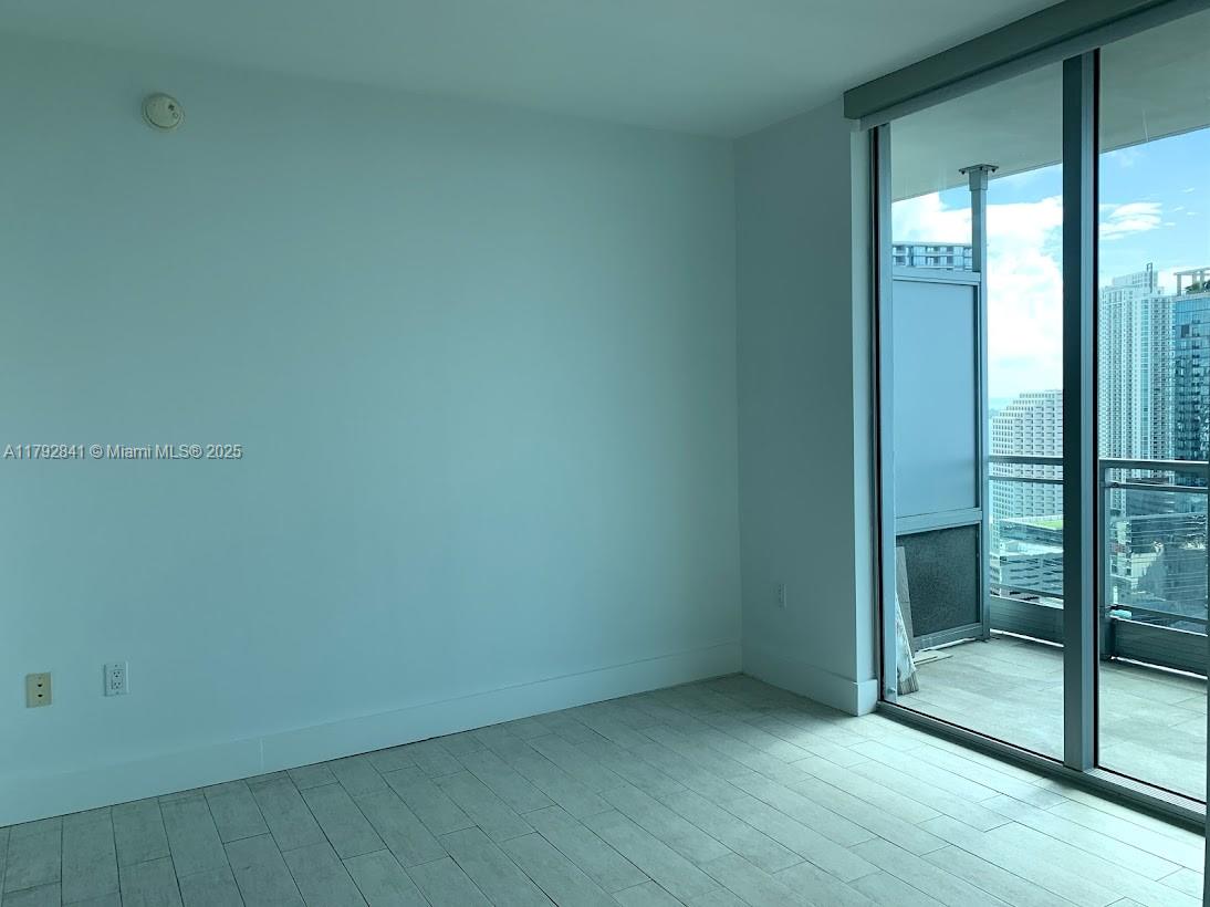 92 Southwest 3rd Street, Unit 3903 Miami, FL 33130 - Photo 12 of 25 a view of an empty room