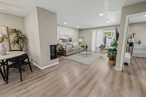 $400,000 | 818 East Washington Avenue, Unit C, Escondido, CA 92025