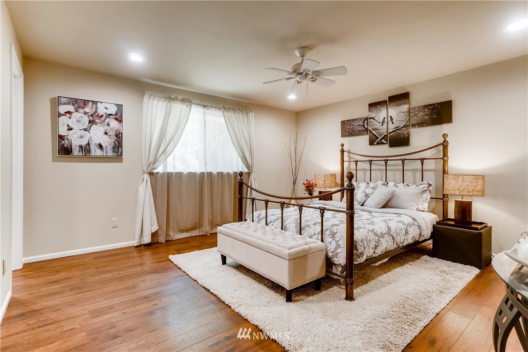 23317 49th Avenue Southeast Bothell, WA 98021 - Photo 15 of 25