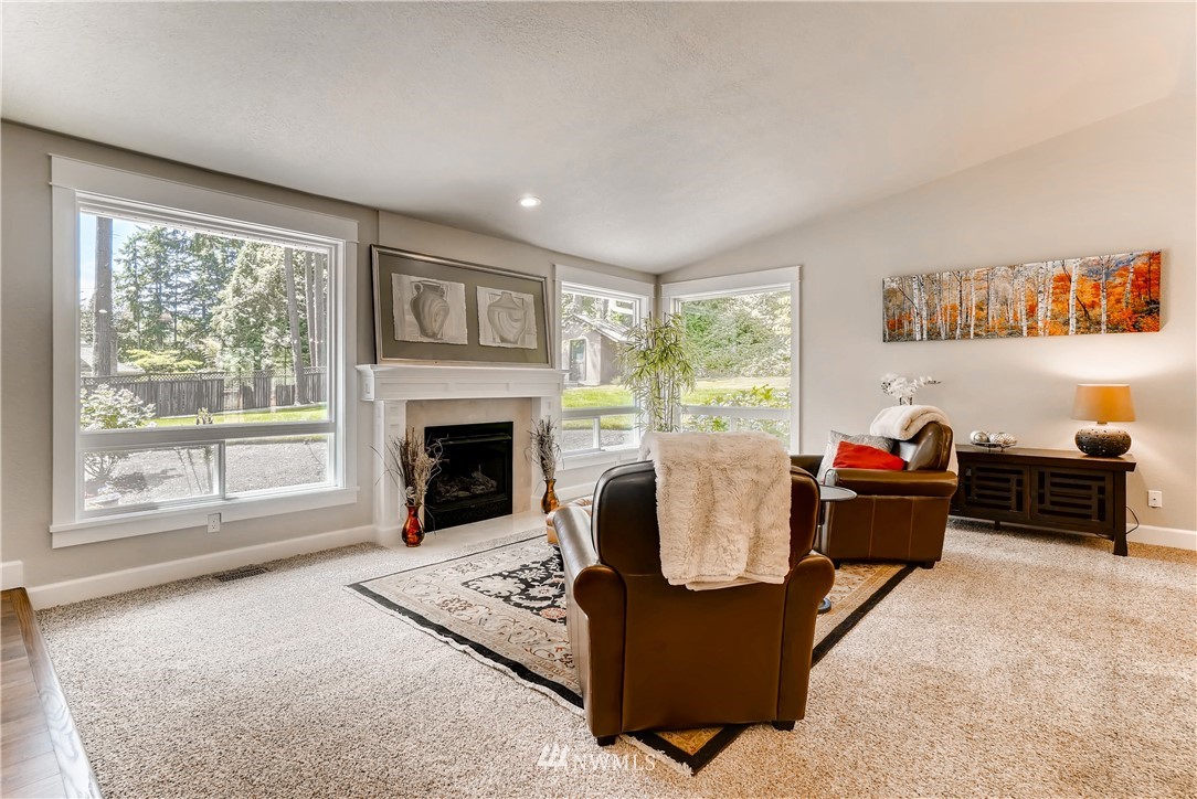 23317 49th Avenue Southeast Bothell, WA 98021 - Photo 5 of 25
